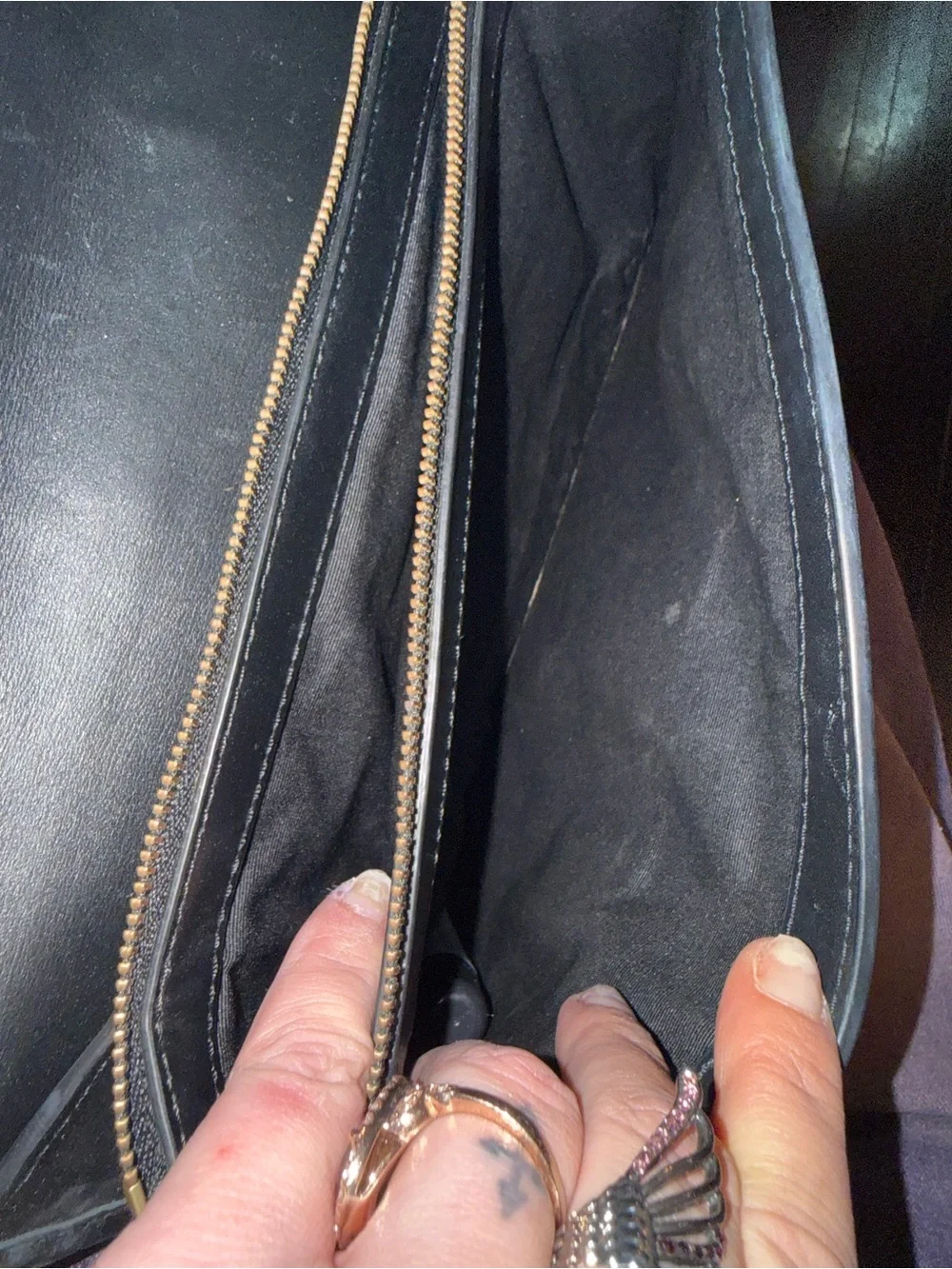 Marc Jacobs Madison Black Leather Messenger/Crossbody Bag (2016)